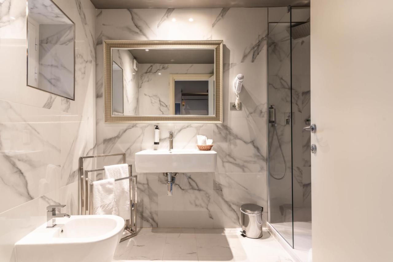 Hnn Luxury Apartments Генуа Екстериор снимка