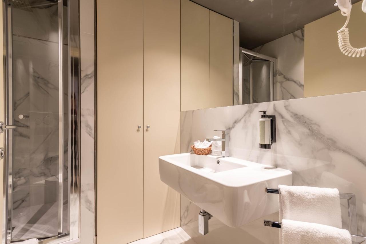 Hnn Luxury Apartments Генуа Екстериор снимка